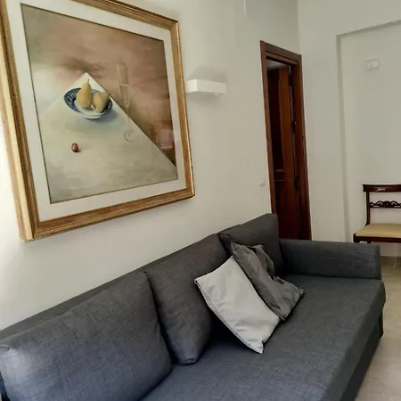 D&P Suites 1 Salemi Exterior photo