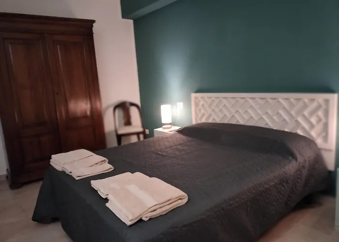 D&P Suites 1 Salemi